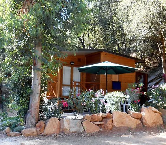 Camping Elbadoc Village Cavo