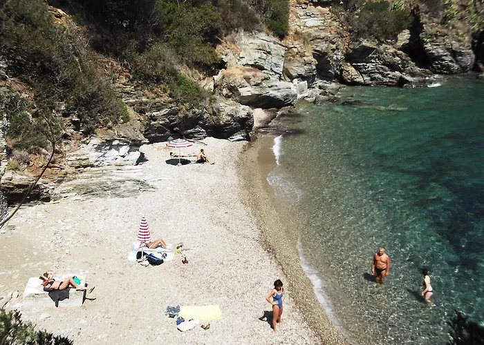 Elbadoc Village Camping *