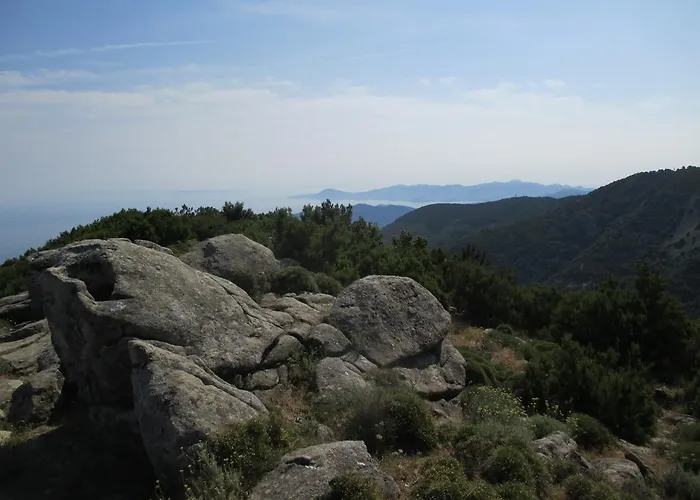 مكان تخييم Elbadoc Village *