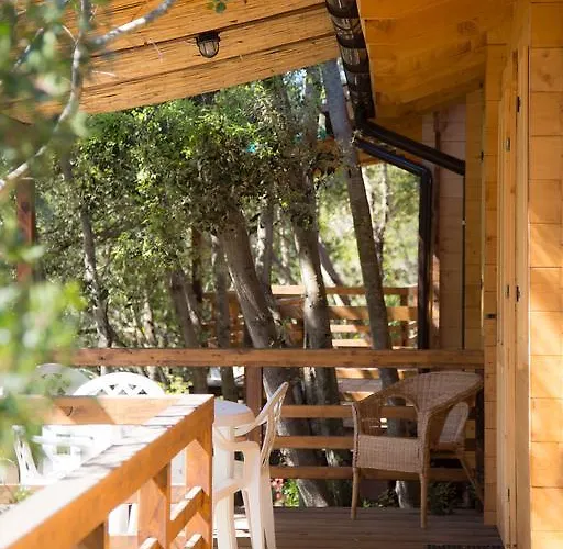 Elbadoc Village Cavo