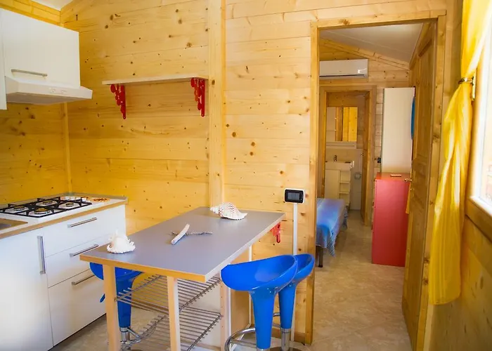 Camping Elbadoc Village