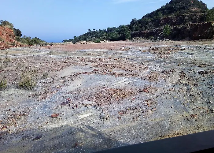 Elbadoc Village Kamp alanı Cavo