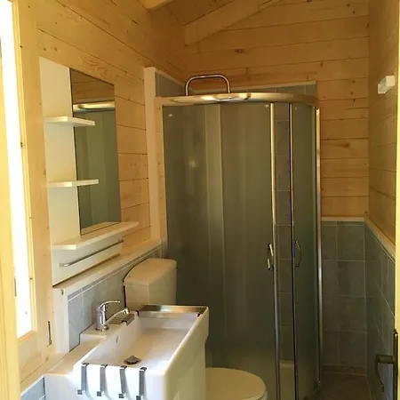 Elbadoc Village Camping *